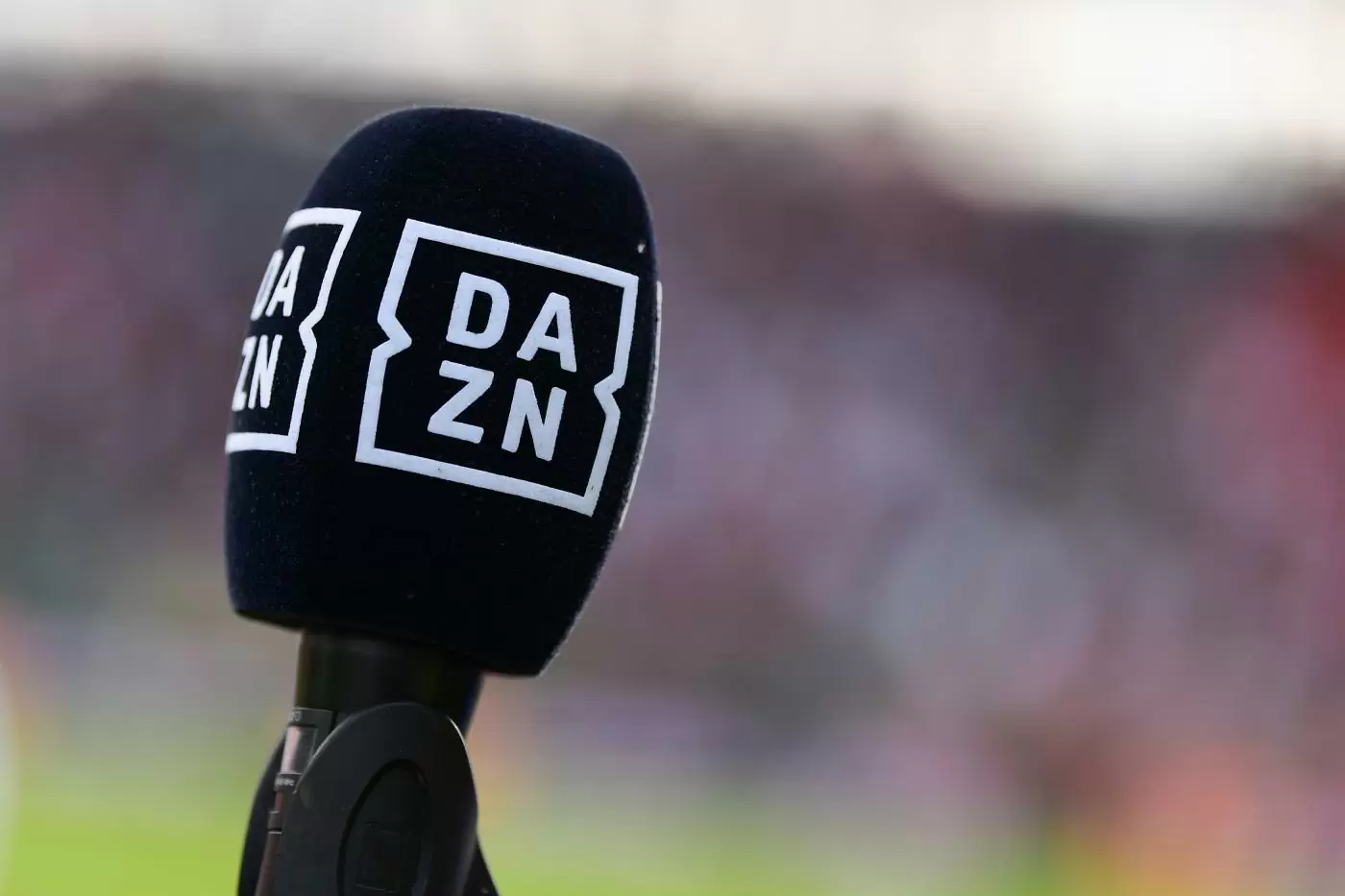 Juventus Torino dove vederla Serie A 2023-2024 - microfono DAZN
